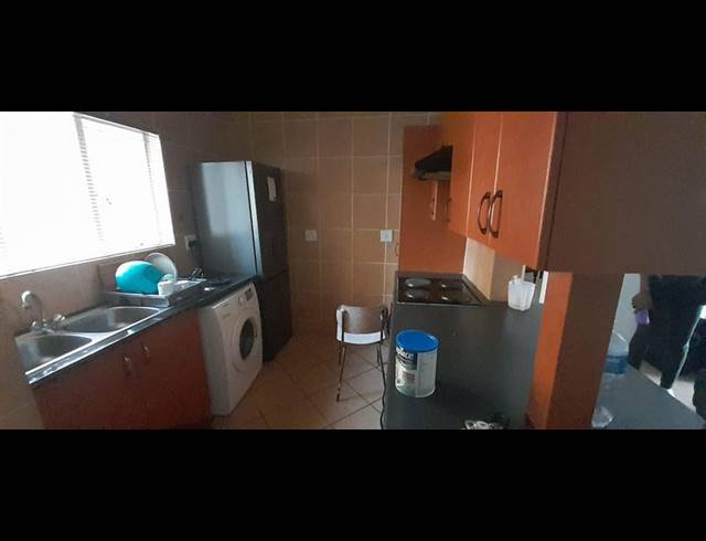 2 BEDROOM APARTMENT FOR SALE IN BIRCHLEIGH